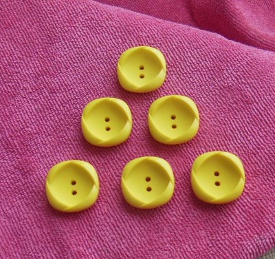 Bouton Vintage Jaune - Mercerie Ancienne - Lot De 1 à 10 Pièces - Occasion Pour Customisation