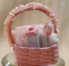 VINTAGE BABY BASKET FOR MINIATURE DOLLHOUSE OR ROOMBOX