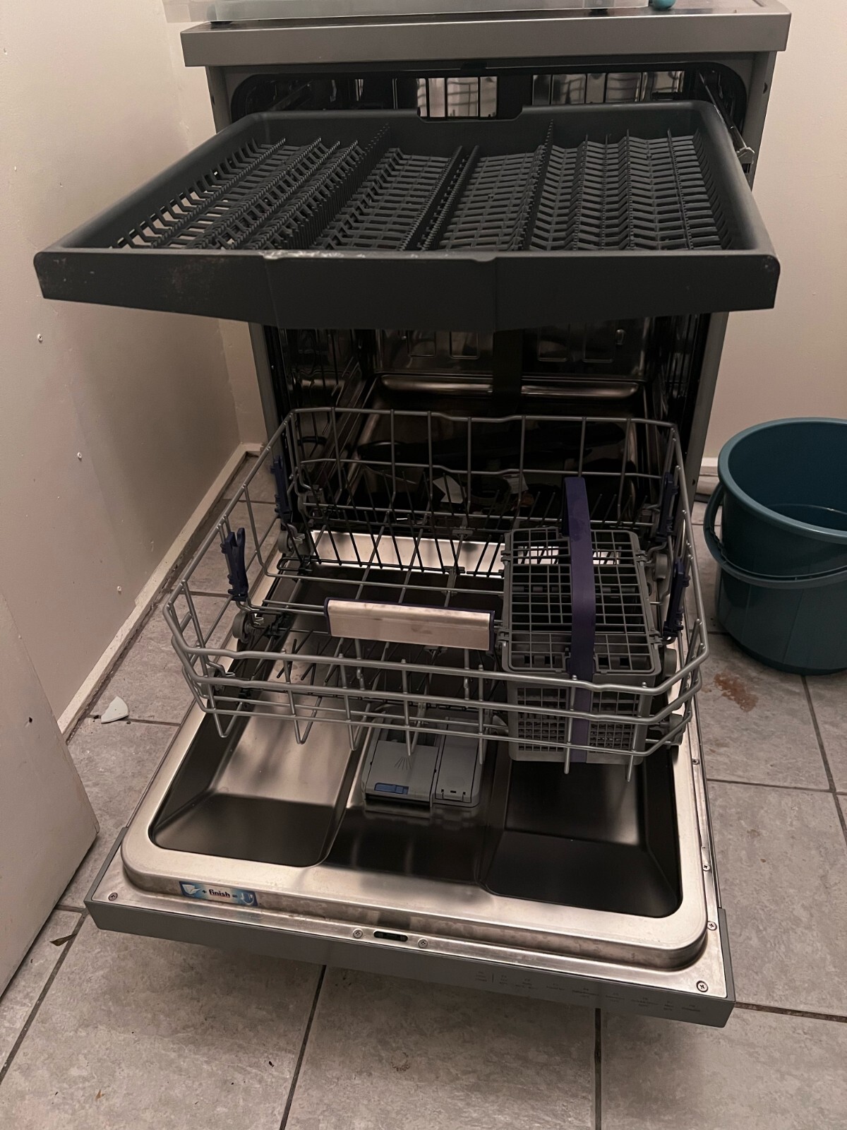Beko BDF1620X Freestanding Dishwasher SilverExcellent Condition