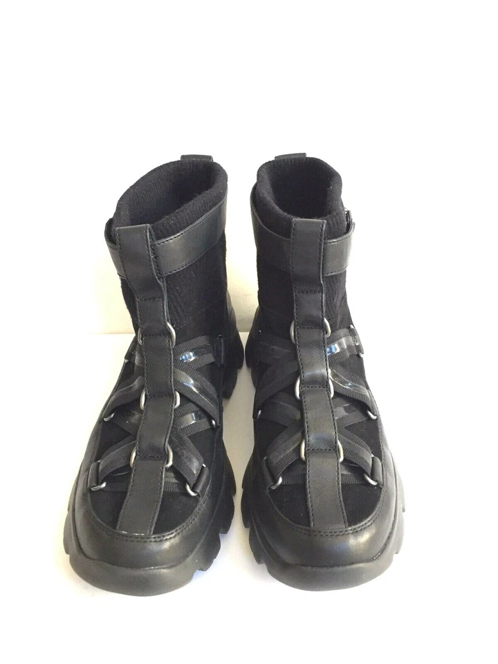 ZAPATILLAS DE PIEL DE INVIERNO UGG PUFF MOMMA LAKES & LIGHTS NEGRAS EE. UU. 9,5 / UE 40,5 / REINO UNIDO 8 Foto 3 de 4