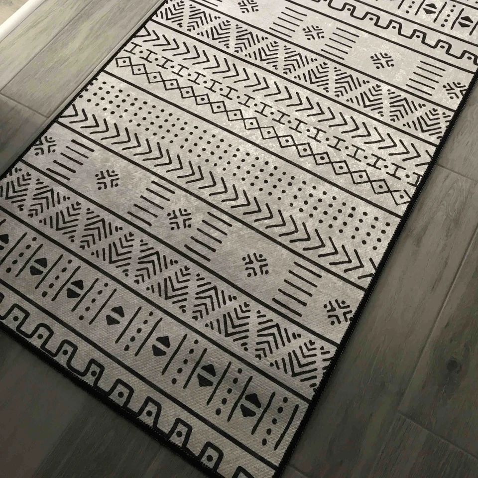 Scandinavian-Patterned Black & White Carpet with Non-Slip Base Rug, Ethnic Rug - Image 2 of 4