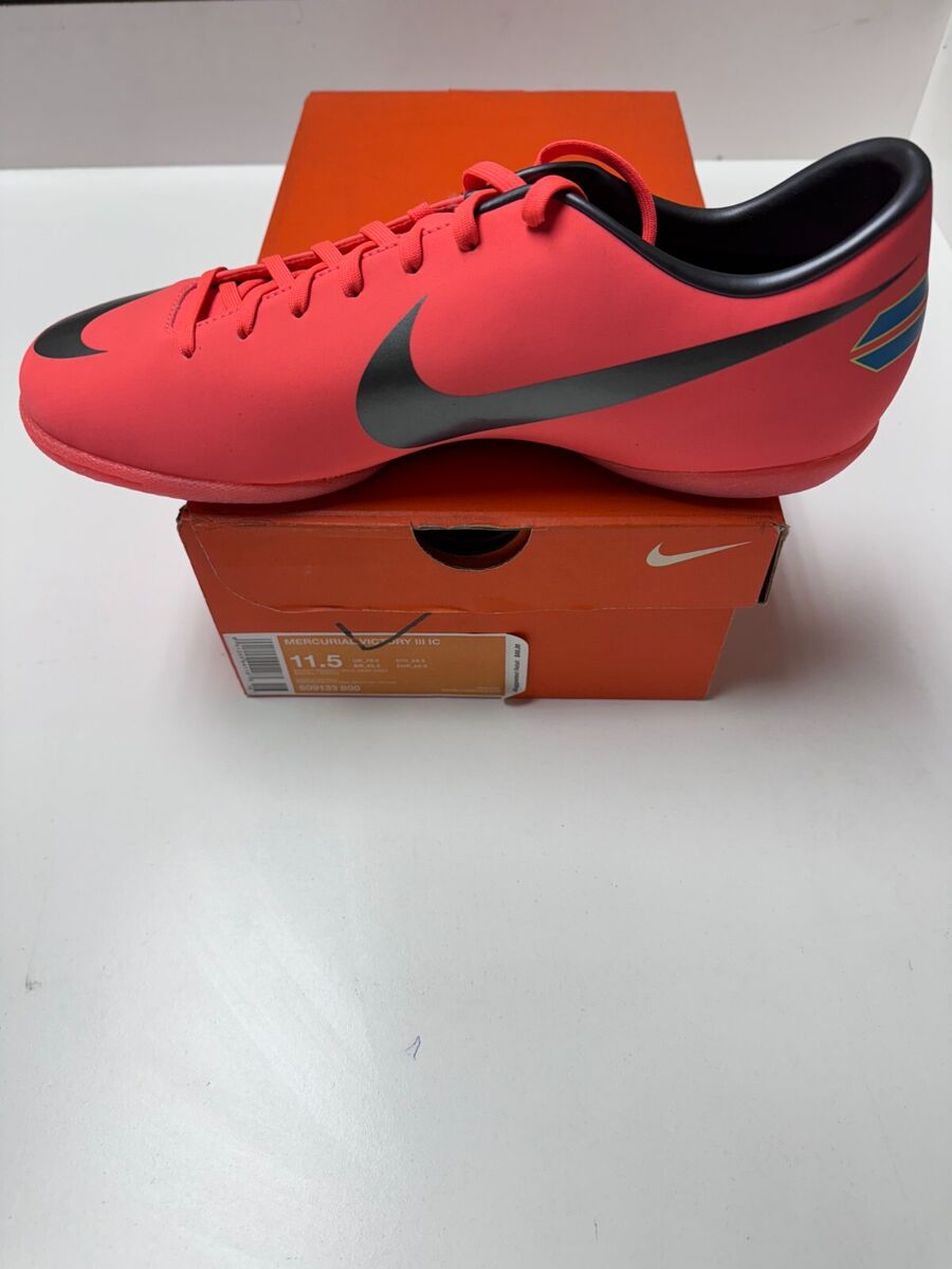 Nike Mercurial Victory III Indoor Men's Soccer Shoe Mango Nike Mercurial Victory III Indoor Men's Soccer Shoe Mango