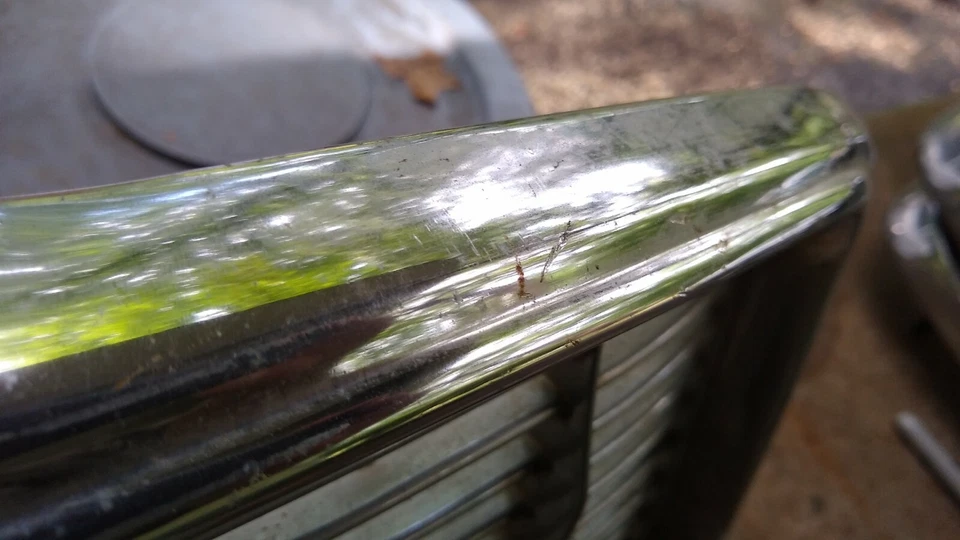 Rejilla delantera OEM 73-79 Jaguar XJ6 XJ12 BD42173 Motif bar, sin emblemas Daimler Foto 4 de 4