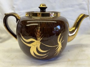 Vintage Gibson Tea Pot Brown and 14k Gold Floral #5439 England 5" x 9".