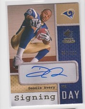 DONNIE AVERY ST. LOUIS RAMS 2008 SP ROOKIE THREADS 37/111  AUTOGRAPHED CARD. rookie card picture