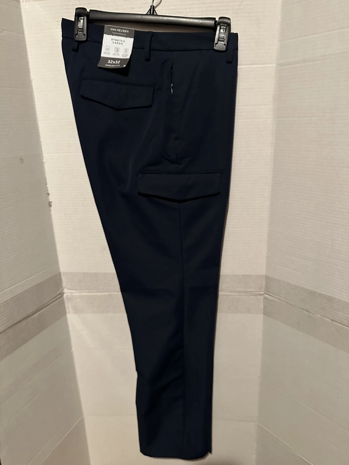 VAN HEUSEN Stretch Cargo Straight Fit Flat Front Navy Dress Pants - 32x32 - NWT