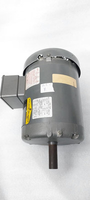 BALDOR. RELIANCE INDUSTRIEMOTOR IE2 M3550T-57. SPEC 35TT638S893H1