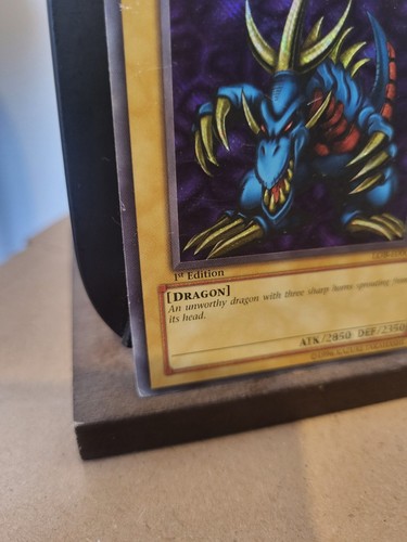 Dreihörniger Drache Secret Rare Yu-Gi-Oh Karte 1. Auflage LOB-E000 - Bild 6 von 12