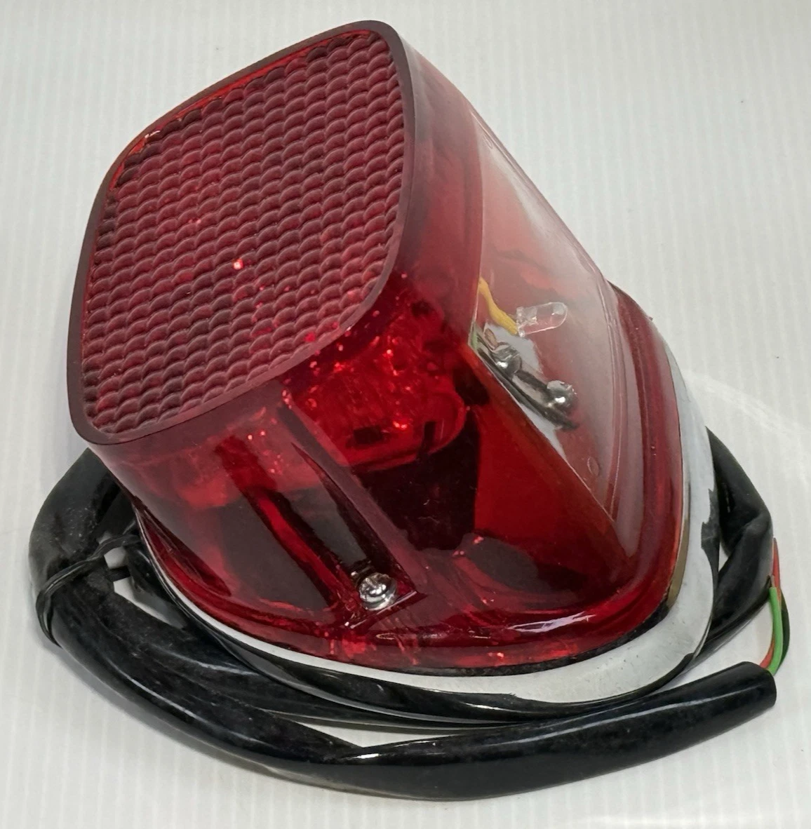 Motorcycle Rear & Brake Light Assemblies for Harley-Davidson FL