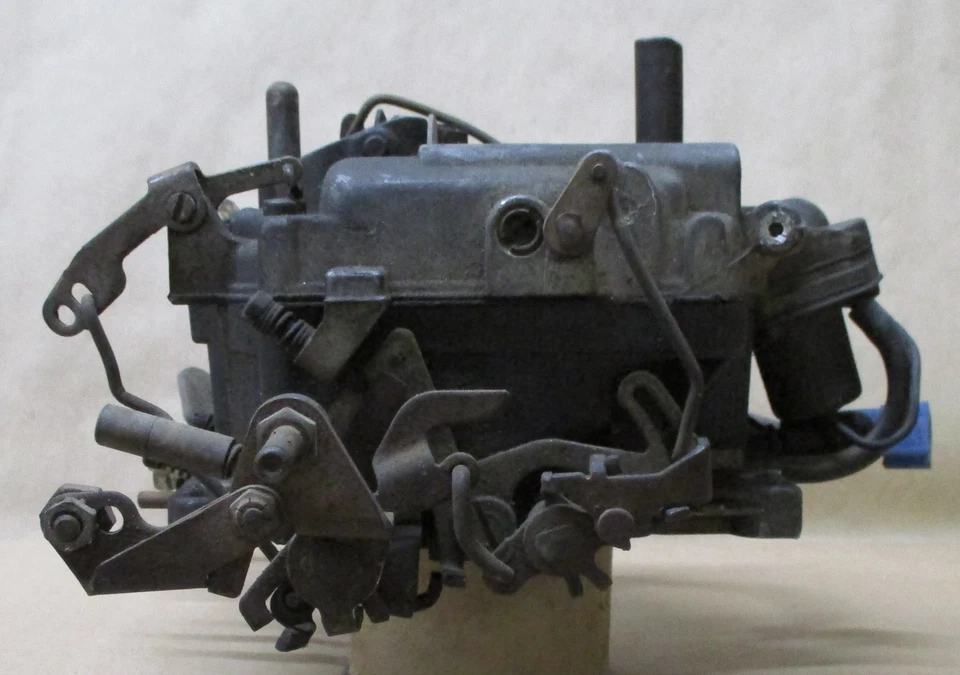 Carburador Carter Thermo-Quad usado C4-Tq 9248S 026 9 para camioneta Dodge 1979 Foto 3 de 4