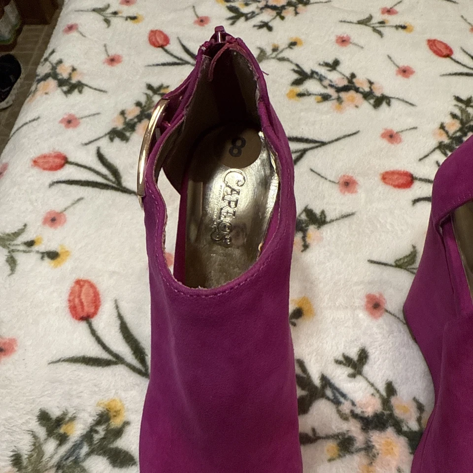 Cuñas moradas Carlos Santana Manchester hebilla cromada cremallera punta abierta para mujer Foto 3 de 4