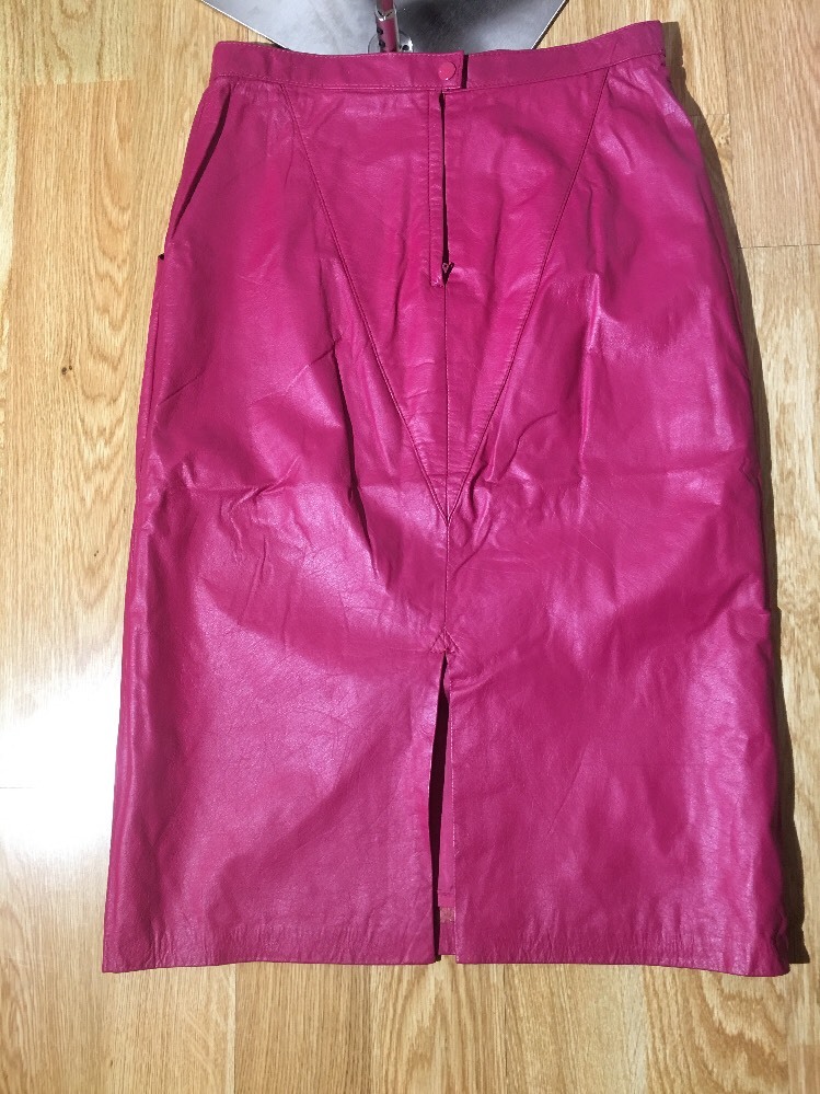 Picture 3 of 12