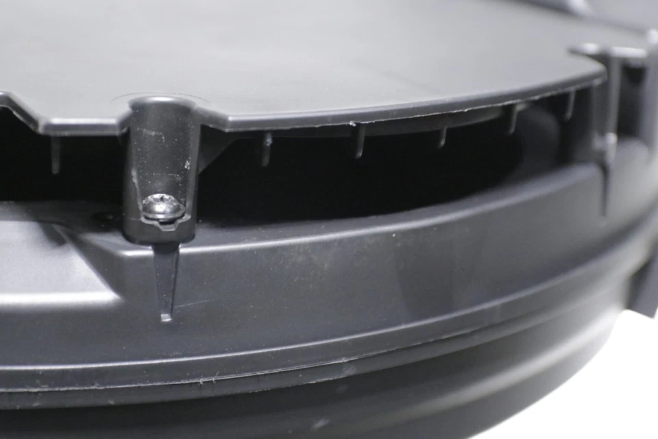 Carcasa de caja subwoofer maletero trasero Audi RS6 RS7 2021-2024 OEM Foto 2 de 4