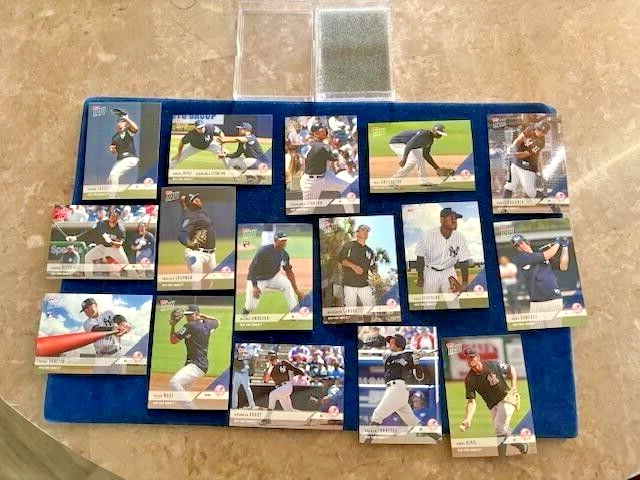 2018 New York Yankees Topps Now Road to Opening Day 16-Card Team Set - Image 2 of 4