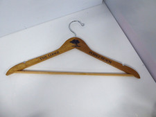 VINTAGE 1950s PEBBLE BEACH GOLF CLUB THE LODGE WOODEN CLOTHES HANGER
