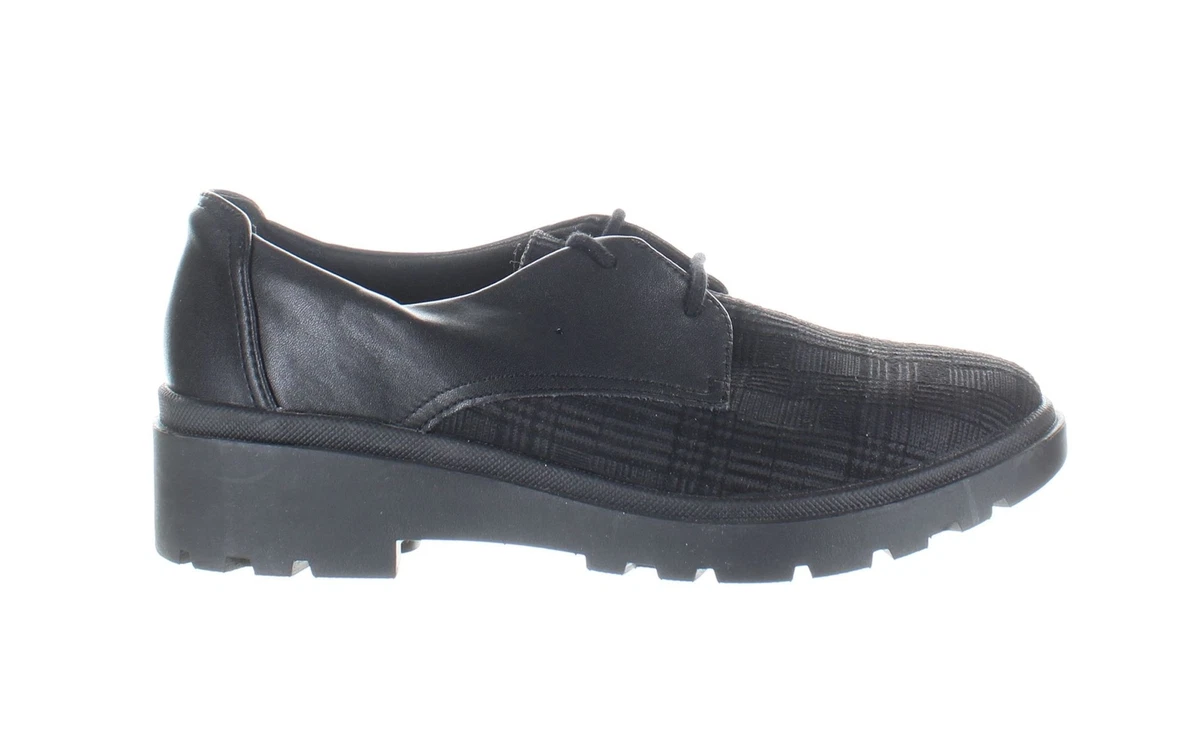Clarks Womens Black Oxfords Size 8.5 7471308 eBay
