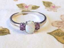 Gr. 18 RING mit FEUER OPAL weiß + AMETHYST cz- 925 Sterling SILBER Cabochon lab.