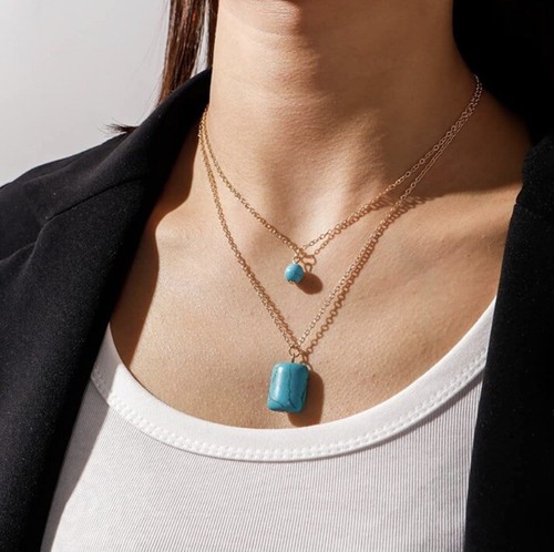 Böhmisches Schlüsselbein Halskette mit türkisfarbenem Anhänger zierlicher Silberschmuck