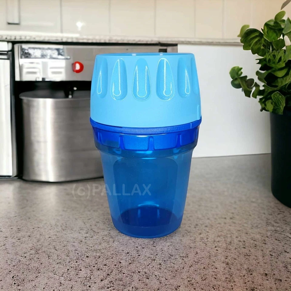 TUPPERWARE D133 KNOBI-TWIST BLAU ZERKLEINERER FÜR KNOBLAUCH PEPPERONI - Bild 2 von 2