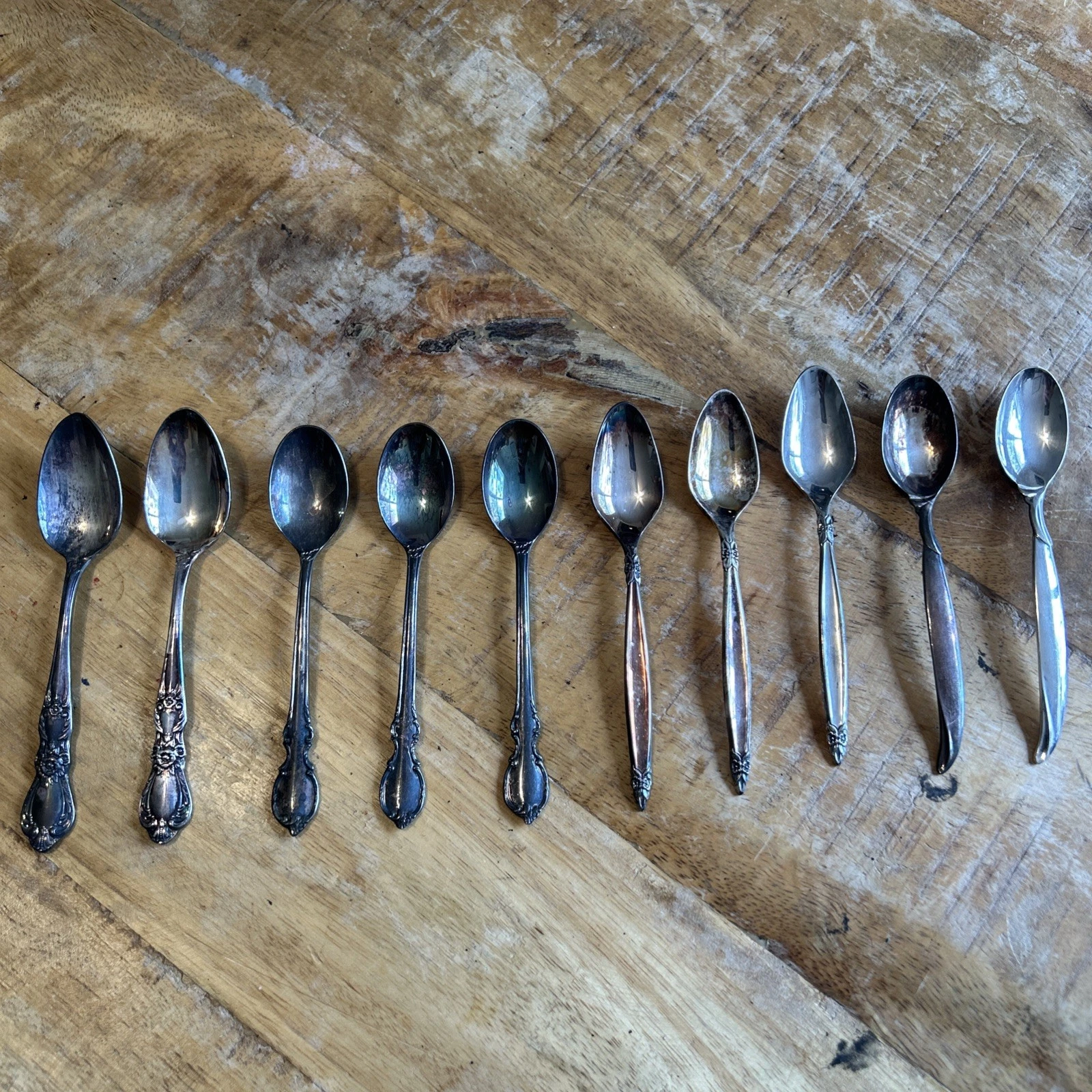 1847 Rogers Bros IS Silver plated Tea Sugar Spoons Flatware Kitchen Cooking