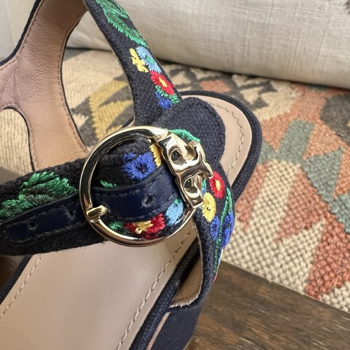 Tory Burch Sonoma Plateau-Keilsandalen mit Blumenstickerei US7 - Bild 8 von 16