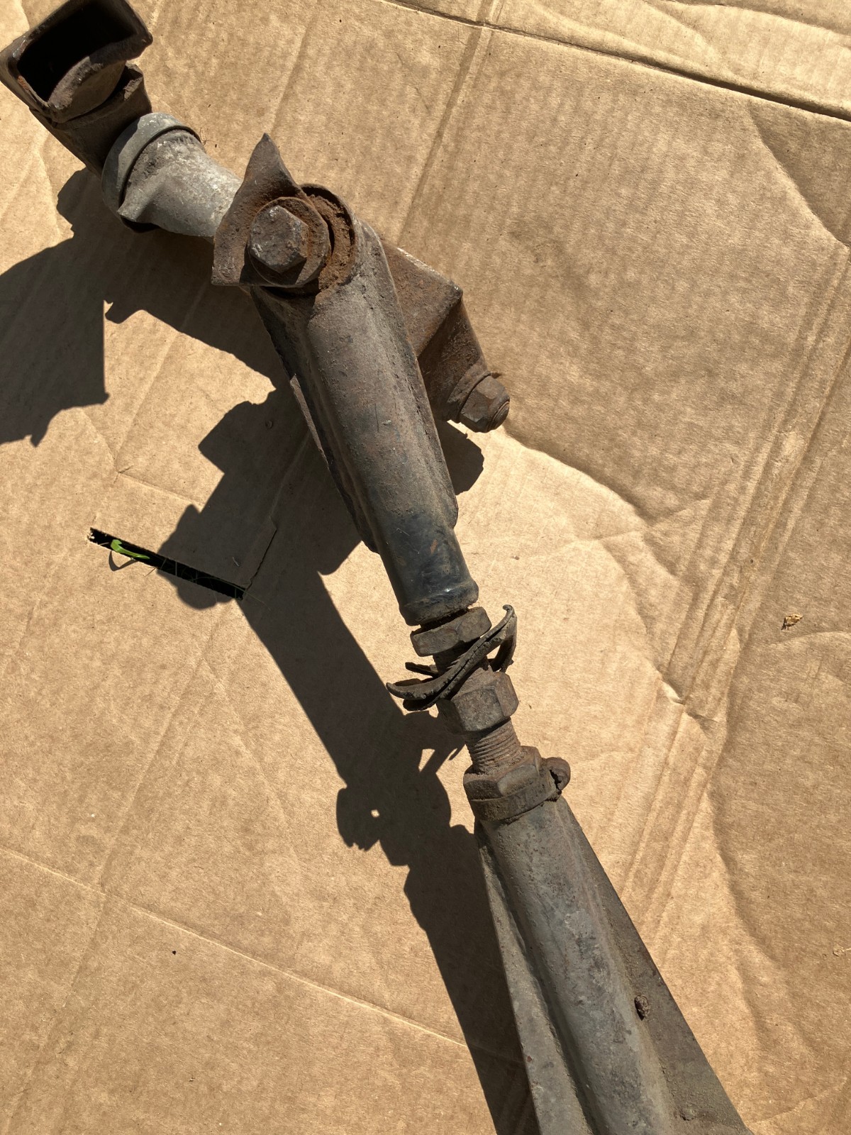 Upgraded Adjustable Jaguar XJ6 Rear Radius Arm from De Tomaso Deauvilleauville