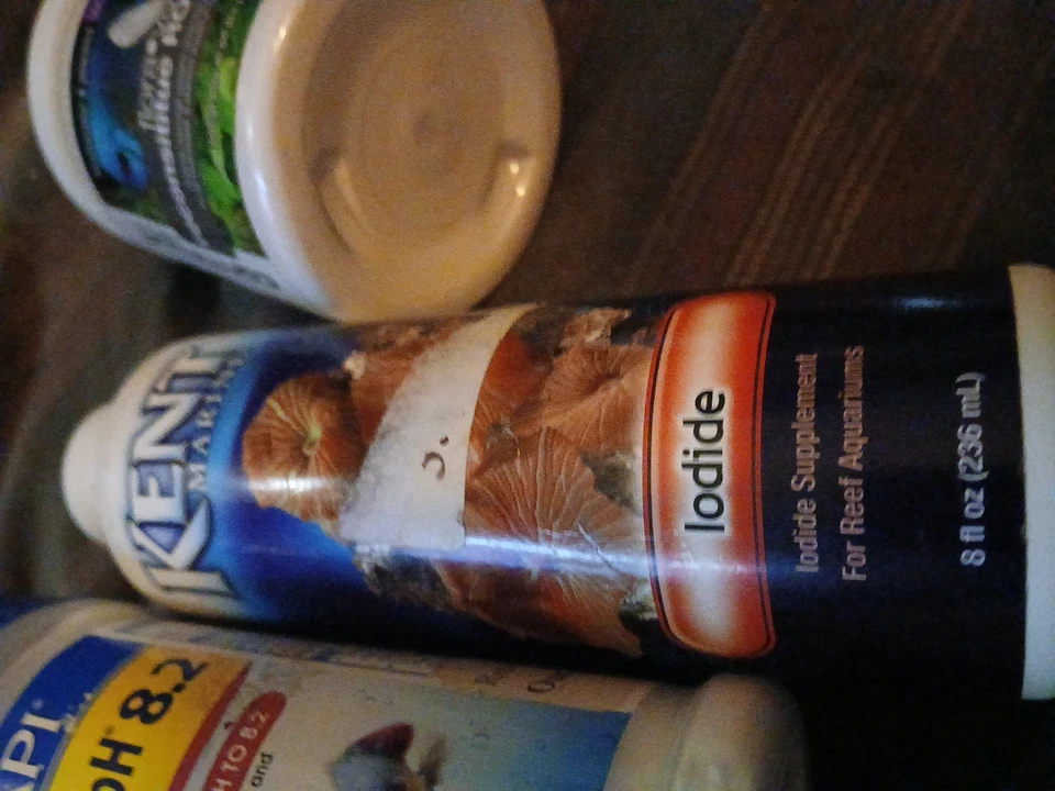 3 Aquarium Water / Plant Care  2 Salt, 1 Fresh. Iodide, Ph 8.2 & Reconstitute RO - Image 3 of 4