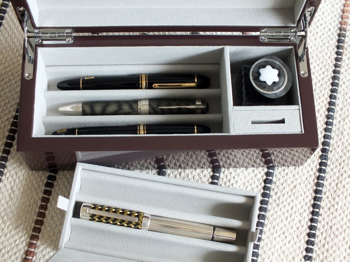 Montblanc Solitaire Petit Prince & Aviator Pen & Ink Brown VIP box