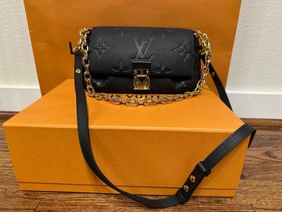 Louis Vuitton Favorite Shoulder Bag Black Leather