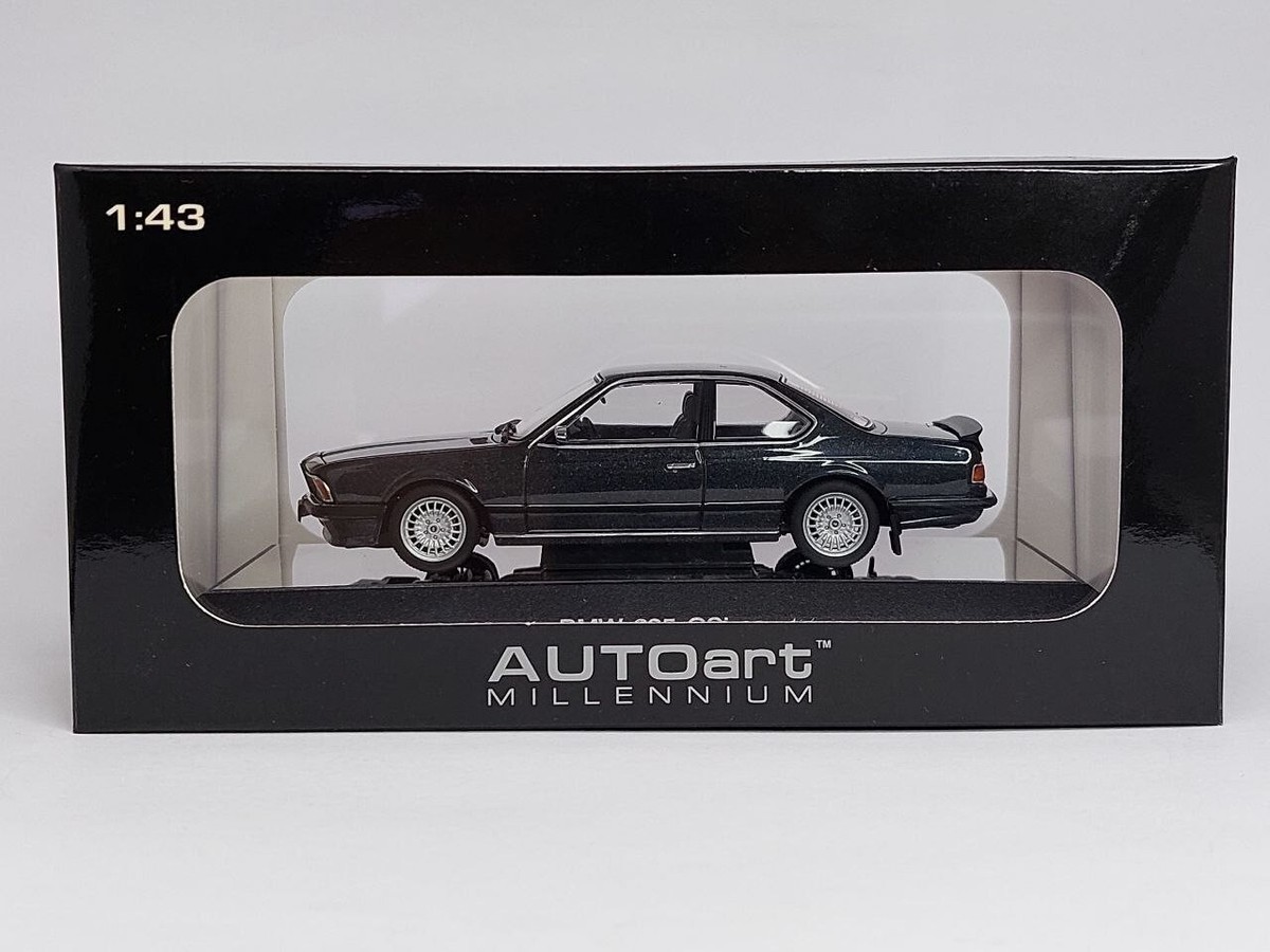 1/18 BMW635csi オートアート 1/18 AUTOart BMW M 635 CSi (E24) White Diecast Car Model