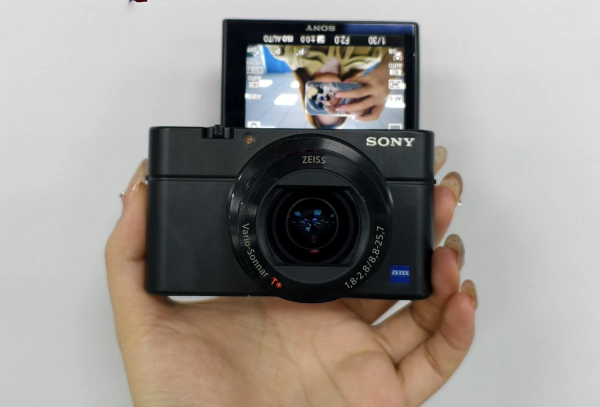Sony Cyber-shot DSC-RX100 III Sony Cyber-shot Digital Cameras for