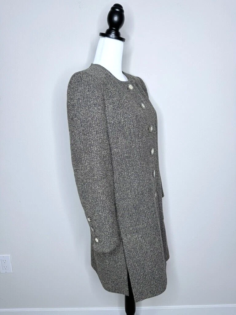 Jeanette Miner Chanel Inspo cappotto lana vintage tweed Francia Parigi blazer tranquillo lusso