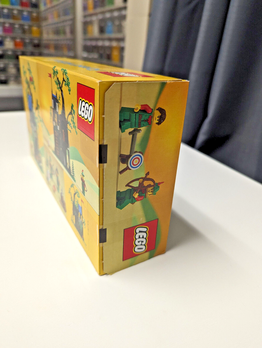 LEGO 40567 Forest Hideout Castle - 90th Anniversary Set