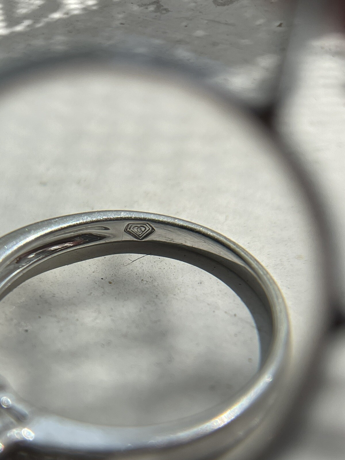 9ct White Gold Diamond And Tanzanite Ring eBay