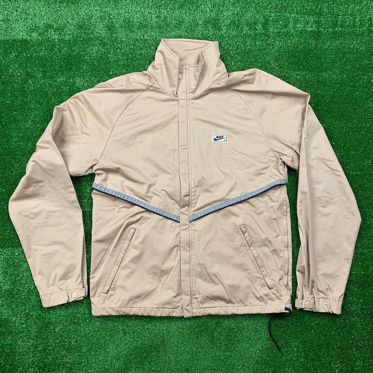 Nike top 80s jacket