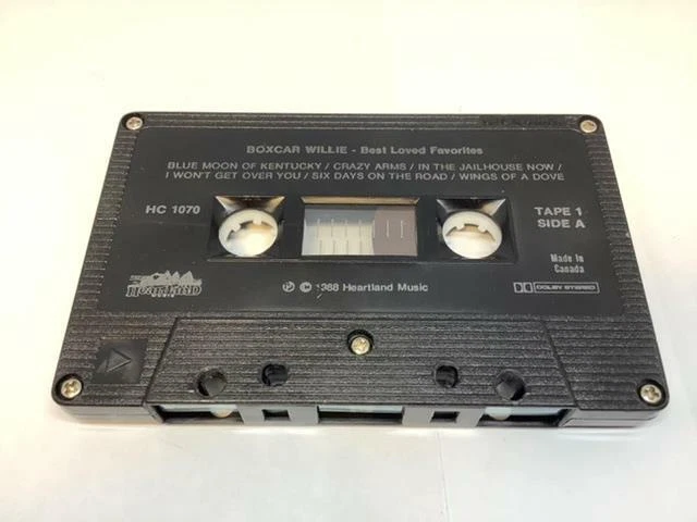 BOXCAR WILLIE Cassette BEST LOVE FAVORITES TAPE 1 1988 Heartland Music HC-1070 - Image 3 of 4