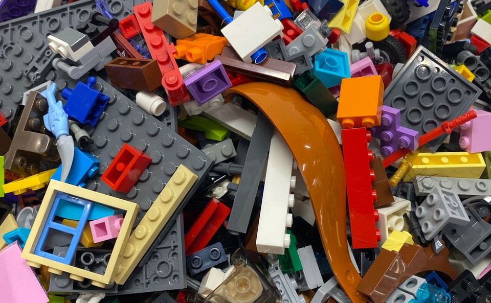 LEGO Mixed Bricks Bulk Lot 8 Lbs Assorted Pieces Parts Mixed Colors EBay lego-mixed-bricks-bulk-lot-8-lbs-assorted-pieces-parts-mixed-colors-ebay