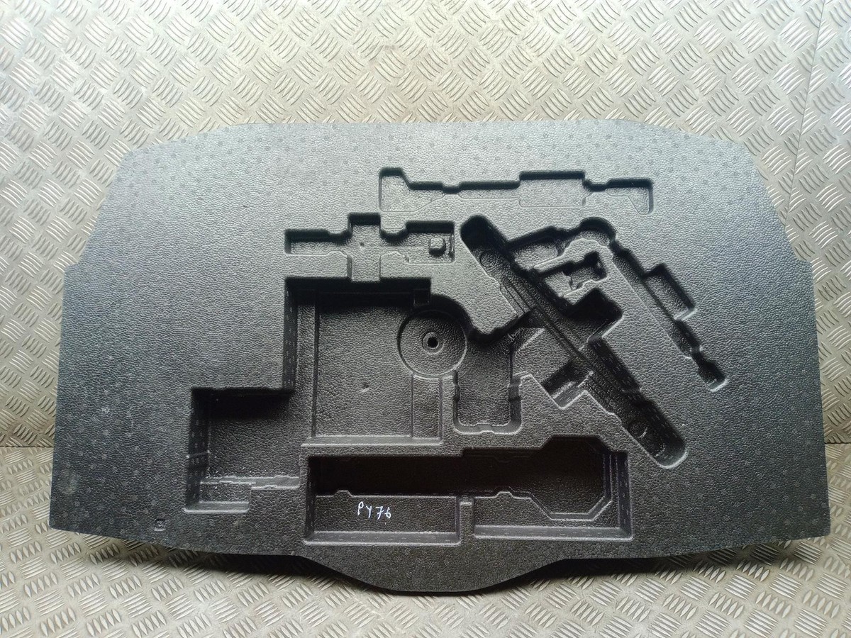 Toyota C-hr Ax10 Rear Boot Trunk Tools Foam 64777-f4010 2018