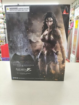 Square Enix Wonder Woman Play Arts Kai Unopened Action Figure