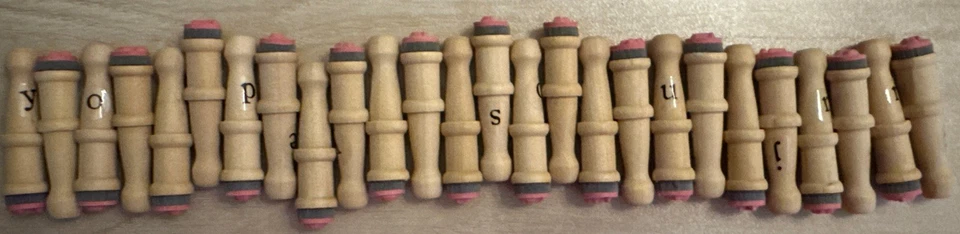 Hampton искусства набор алфавит мини резиновые штампы LC6137 ABC буквы карты ярлыки - Изображение 2 из 2