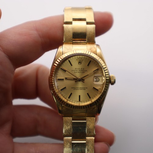 Rolex Datejust 31mm 14K Yellow Gold Champagne Dial Automatic L...