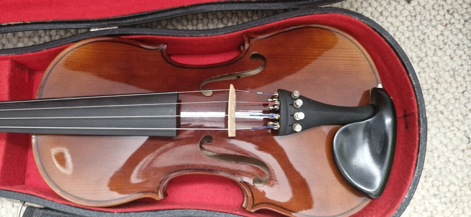 Vintage Violin Tatra by Rosetti Stradivarius Model Cremona Factory - Image 2 of 4