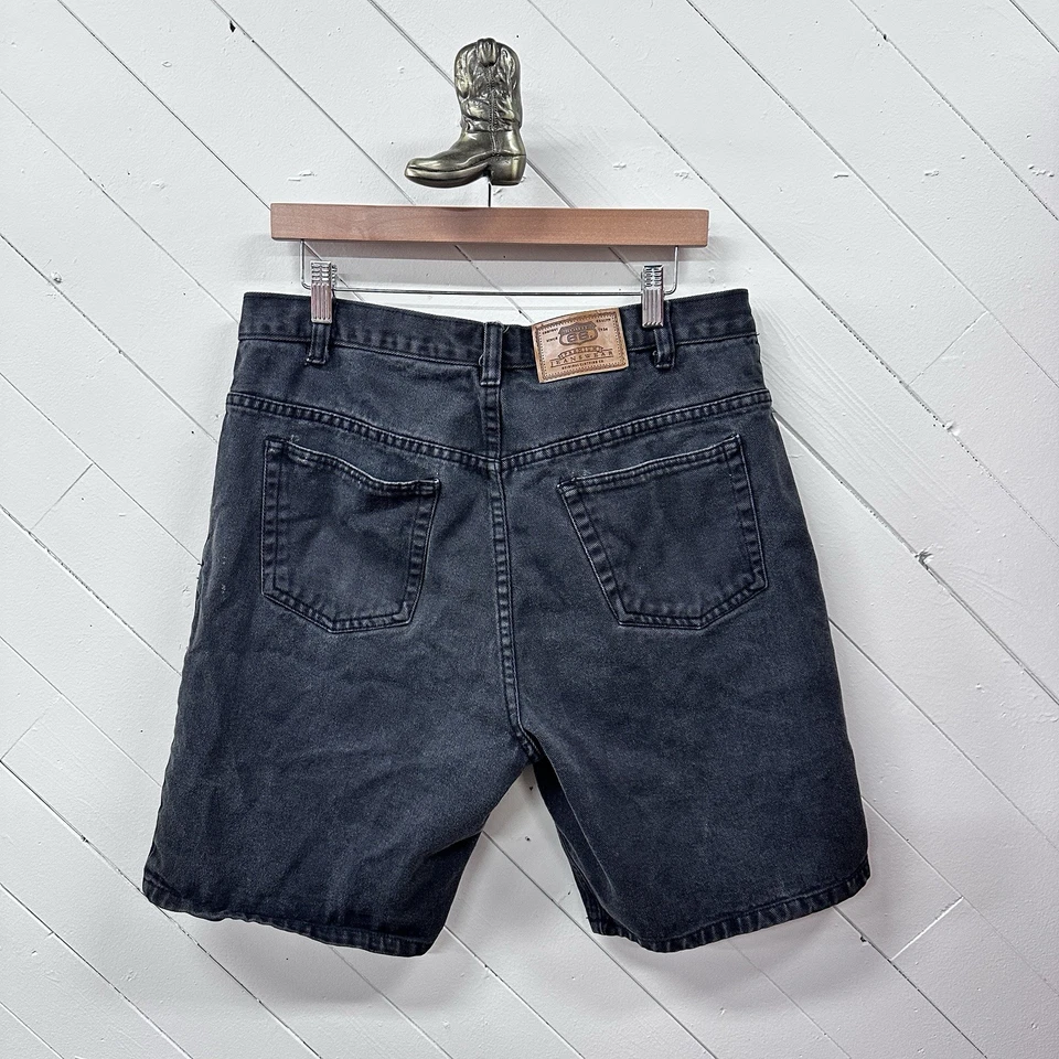 Shorts jeans vintage jeans tamanho 34 (marcado 36) preto Route 66 relaxado - Imagem 2 de 4