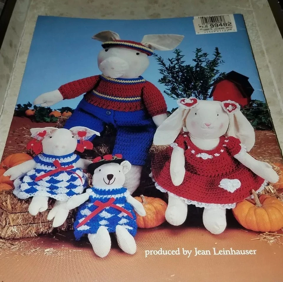 AR14 AMERICAN SCHOOL OF NEEDLEWORK 1992, CROCHETED FINERY FOR ANIMAL FRIENDS - Image 2 of 2