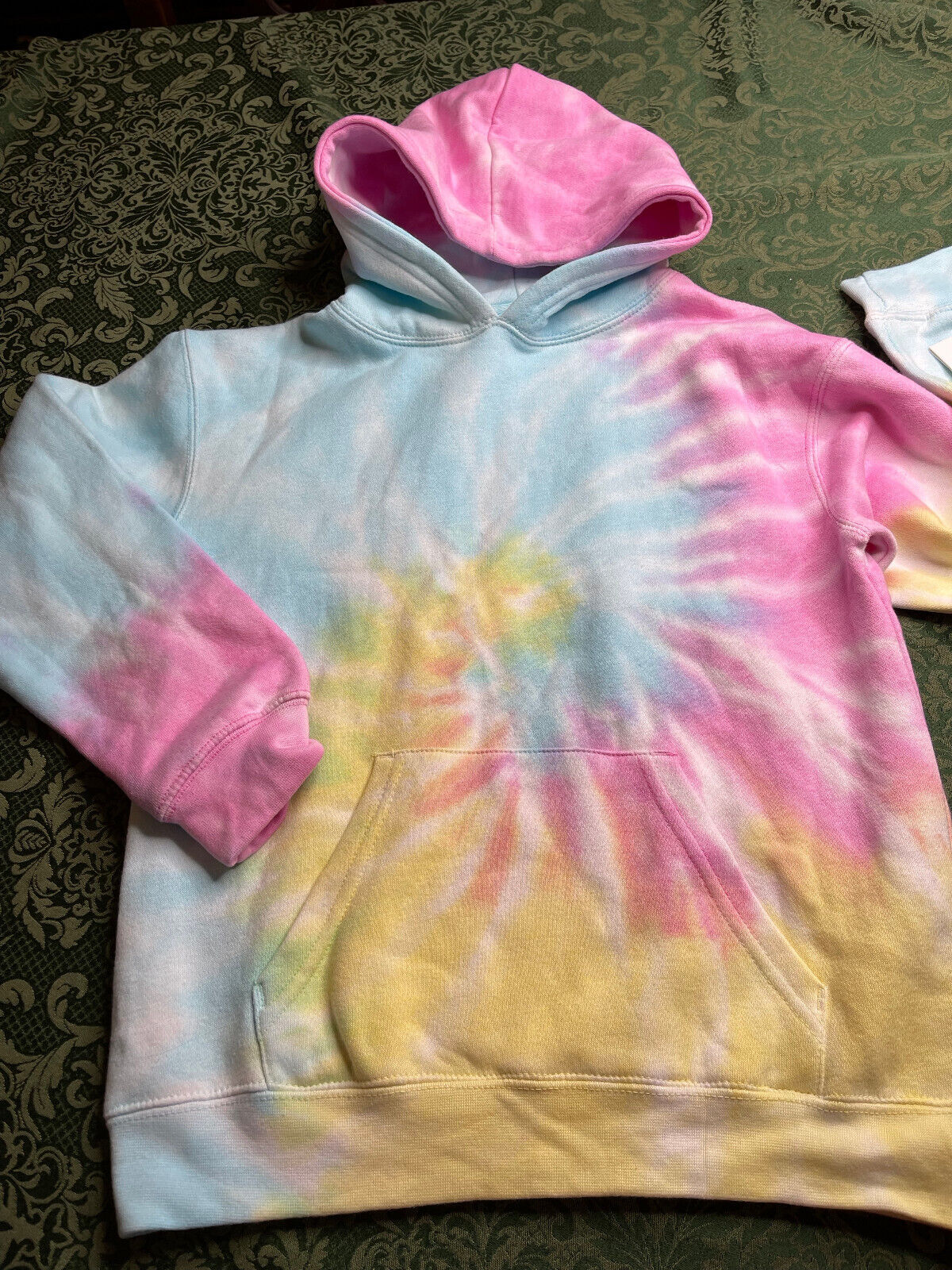 LAST NEST DREAM TIE-DYE SWEAT geomaster.co.ke