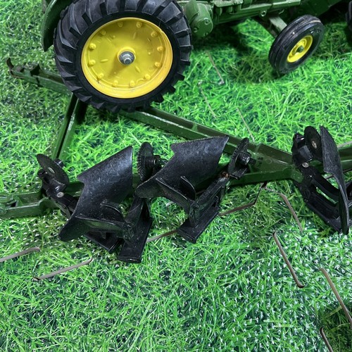 Ertl John Deere 9500 Combine Harvester, John Deere Tractor And Accessories - Picture 3 of 10