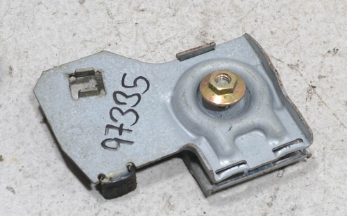 VW Polo 6N1 Bj 94 Halter Scheibe Tür vorne RECHTS #97335-F280