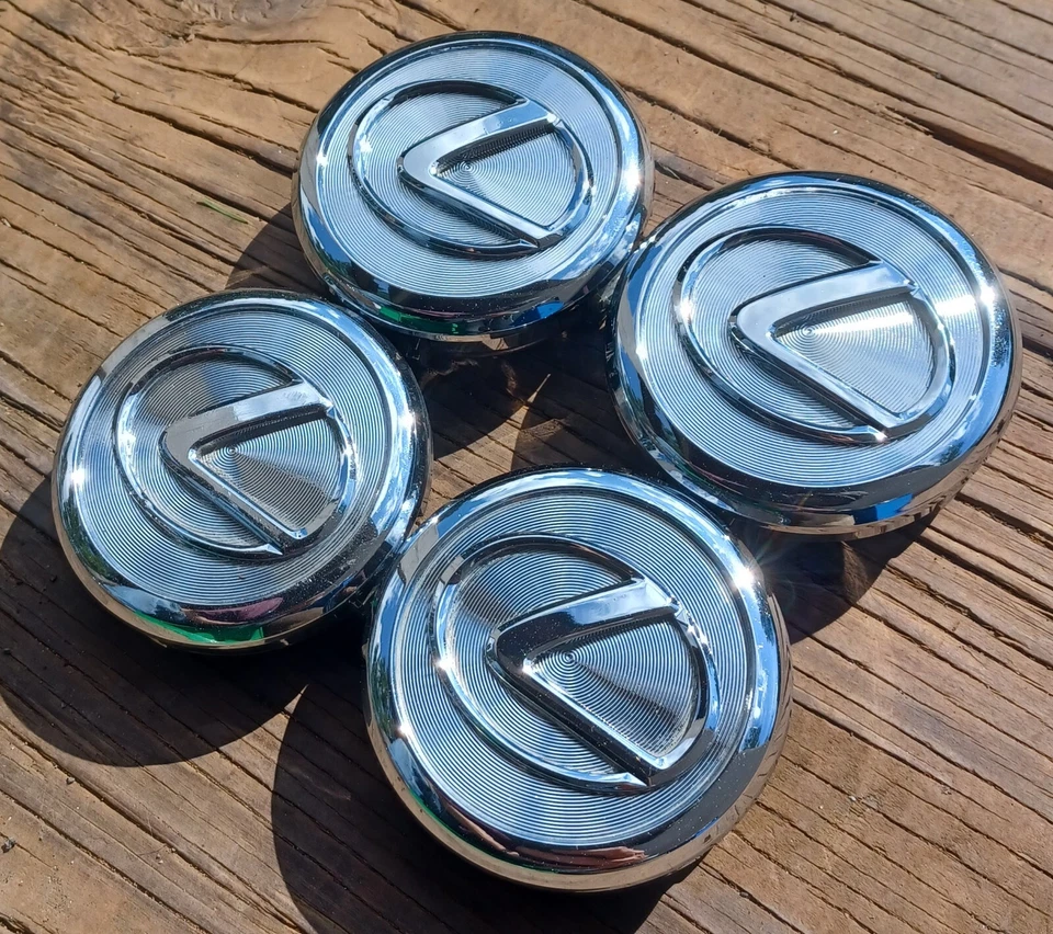 Juego de 4 tapas centrales Lexus ES300 GS300 IS300 RX330 RX400, 1997-2009, parte # 8841 Foto 2 de 3