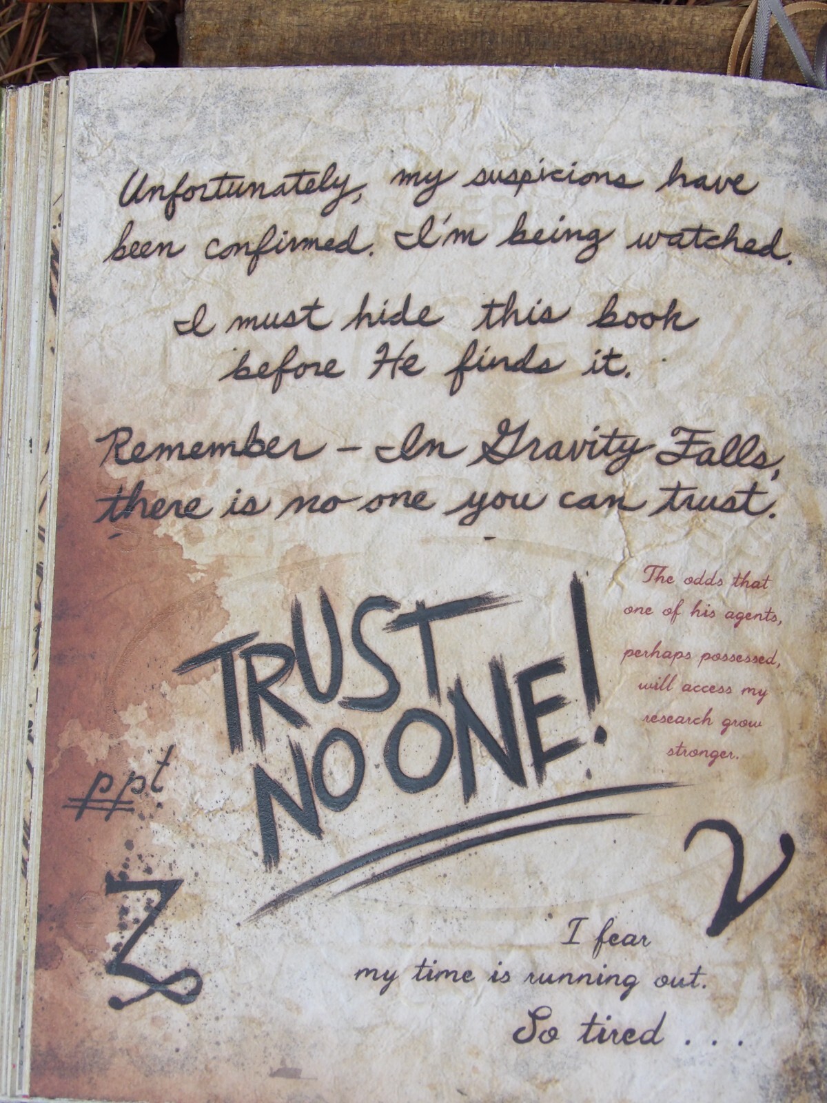 Gravity Falls Journal 3 Special Edition Signed by Alex Hirsch FREE