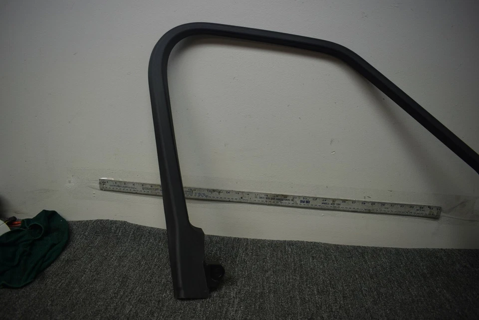 2016 LAND ROVER RANGE ROVER PAINEL PORTA LATERAL ESQUERDA MOLDAGEM FÁBRICA FABRICANTE DE EQUIPAMENTO ORIGINAL - Imagem 2 de 4